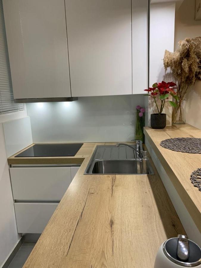 Apartment Mm - 5 Min By Car To The & Center - Free Public Parking