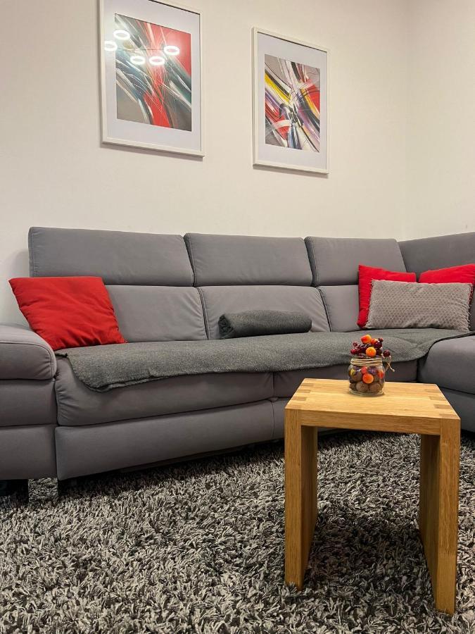 Apartment Mm - 5 Min By Car To The & Center - Free Public Parking
